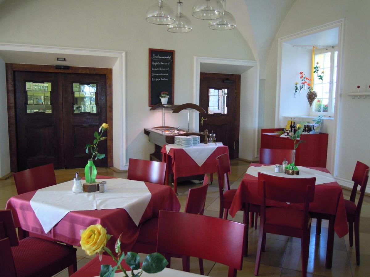Hôtel Tagungshaus Im Kloster Neresheim Extérieur photo