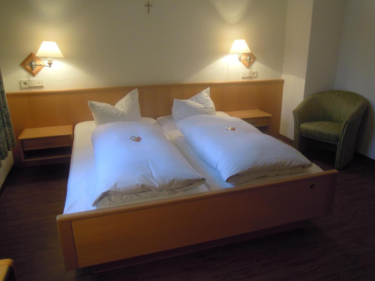 Hôtel Tagungshaus Im Kloster Neresheim Extérieur photo
